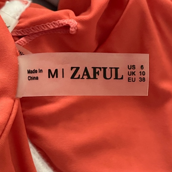 3/$30 Zaful Bikini Top - Picture 6 of 7